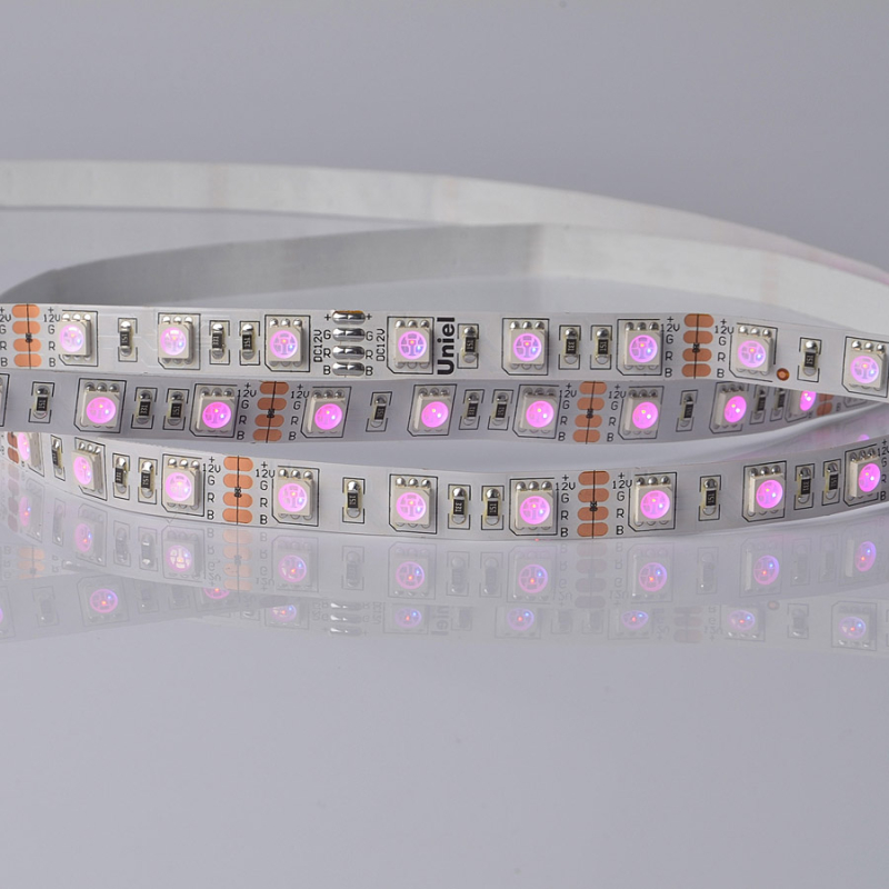Светодиодная лента Uniel ULS-5050-60LED/m-10mm-IP20-DC24V-14,4W/m-5M-RGB катушка в герметичной упаковке