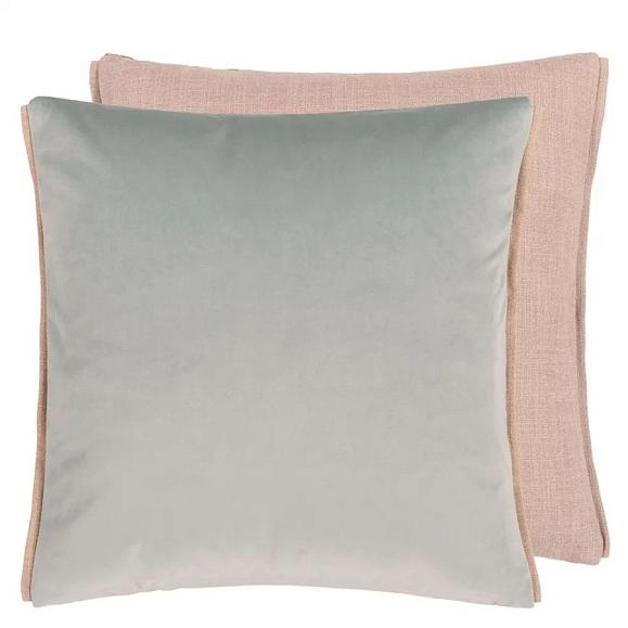 Подушка CCDG1408, Vellluto, Duck Egg, Designers Guild 50 x 50см
