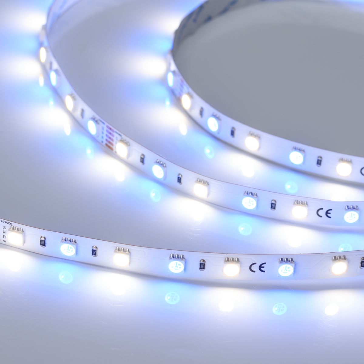 Светодиодная лента Arlight RT-B60-10mm 24V RGBW-Day (14.4 W/m, IP20, 5m) (Открытый) 018326(3)