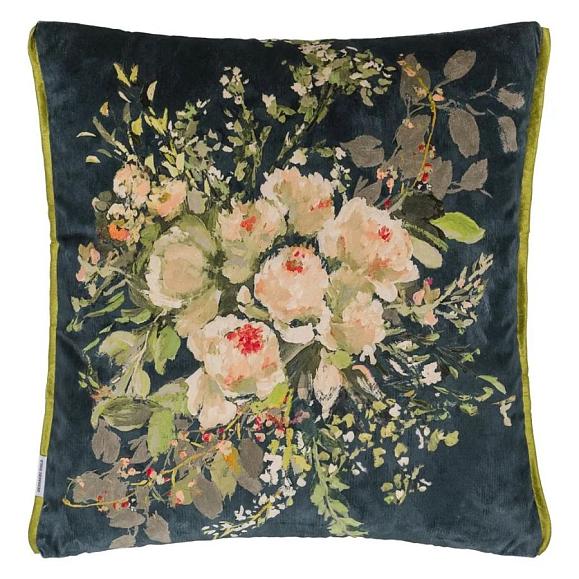 Подушка CCDG1573, Margaretta Velours, Noir, Designers Guild 55 x 55см
