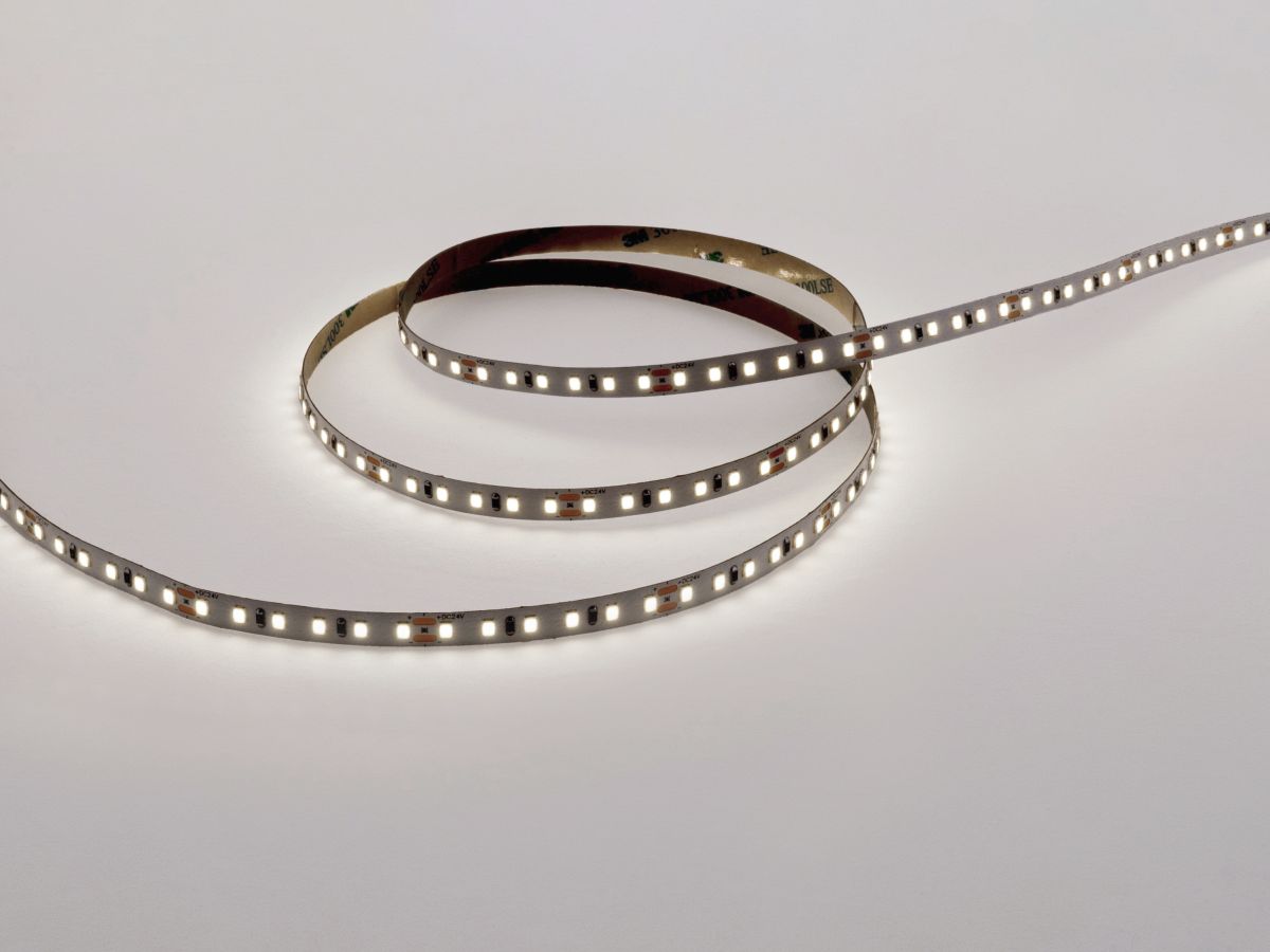 Светодиодная лента LEDS POWER 2835 120/м (5Вт/м) 24В нейтральная 005874