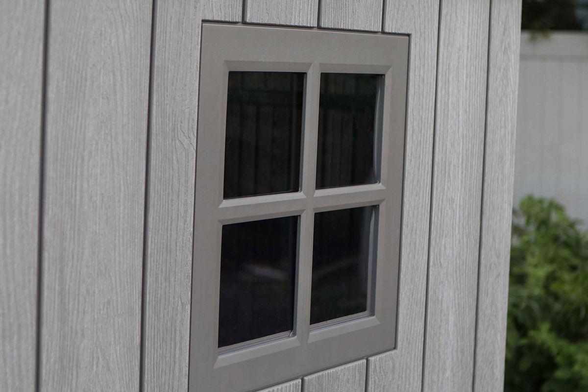 Сарай пластиковый WoodLook 8*7.5