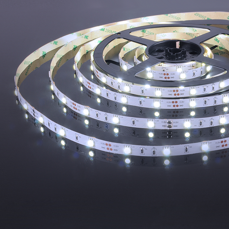 Светодиодная лента Elektrostandard 12V 7,2W 30Led 5050 IP20 холодный белый, 5м 4690389040153 a027835