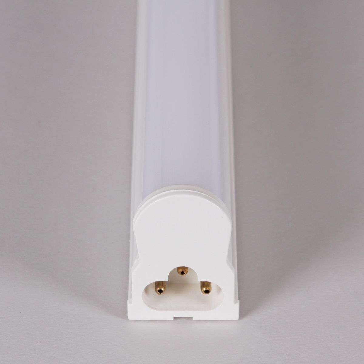Линейный светильник Reluce 54003-9.5-001QL 4000K LED18W WT