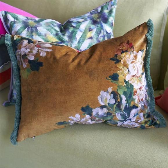 Подушка CCDG1462, Fleurs D Artistes Velours, Terracotta, Designers Guild 60 x 45см