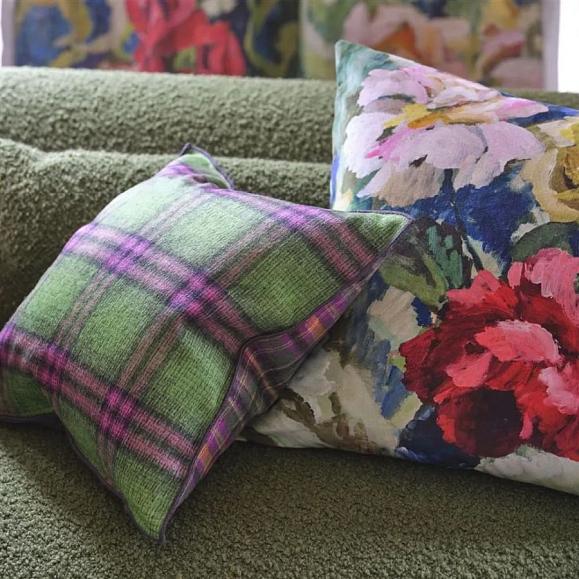 Подушка CCDG1291, Abernethy, Amethyst, Designers Guild 43x43см