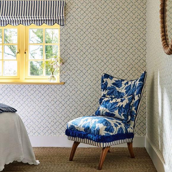Обои Harlequin 113044 Daisy Trellis Lapis/Pearl