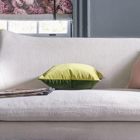 Подушка CCDG0938, Varese, Lime, Designers Guild 43x43см