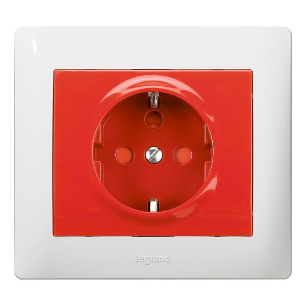 Розетка 2К+3 Legrand Galea Life Magic 16A 250V с/з с блокировкой красная 771029