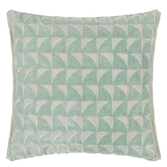 Подушка CCDG1596, Marquise Velvet, Duck Egg, Designers Guild 50 x 50см