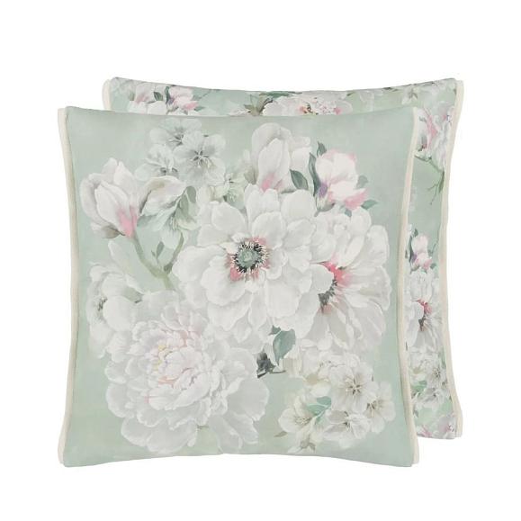 Подушка CCDG1490, Fleur Blanche, Eau de Nil, Designers Guild 50 x 50см