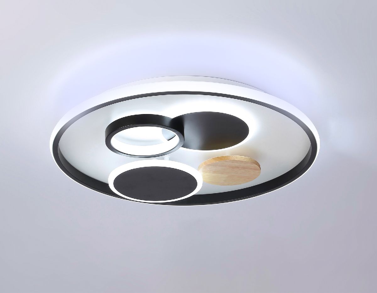 Потолочная люстра Ambrella Light Comfort LineTech FL4802