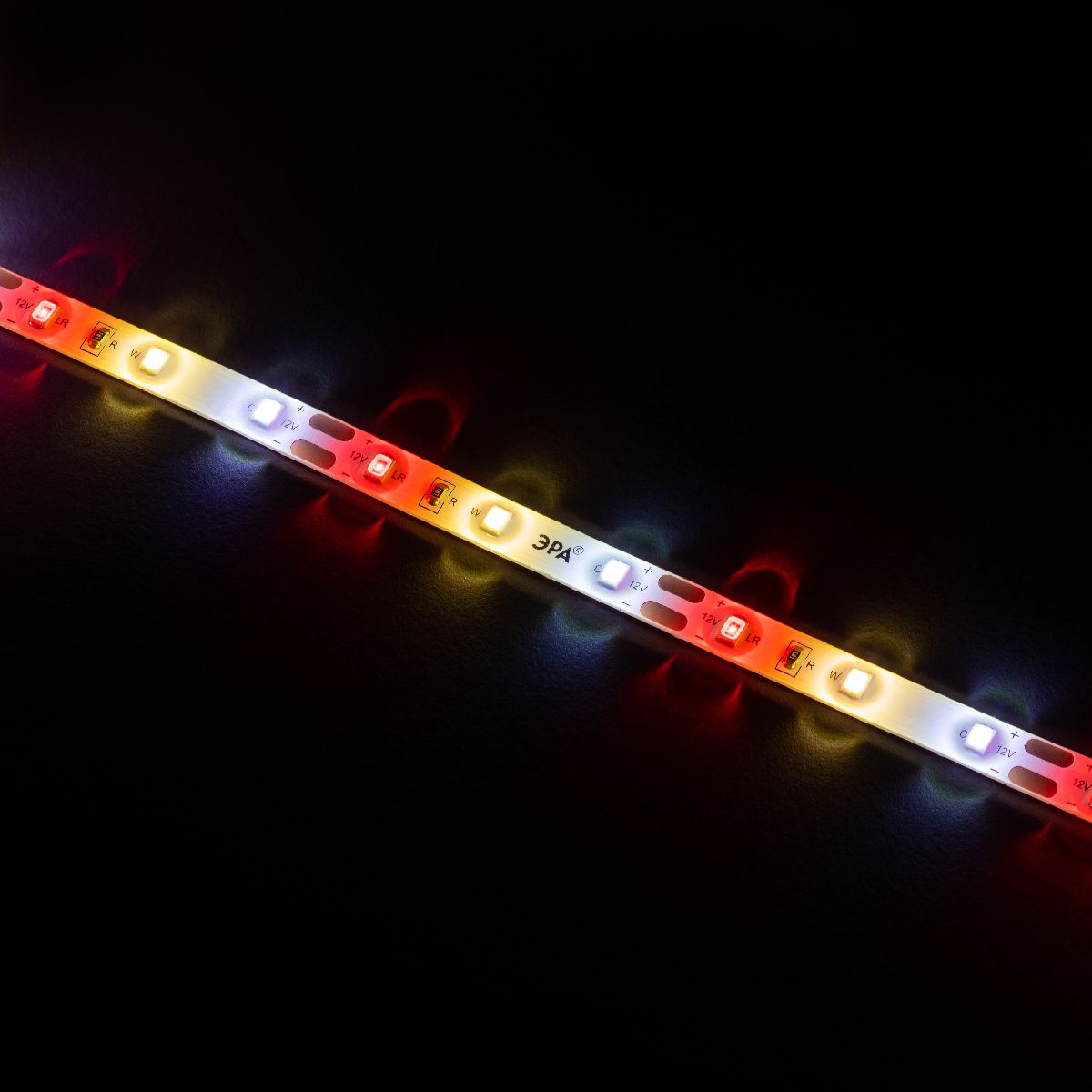 Светодиодная лента Эра FITO-Strip Light-Rа90-3m Б0059881