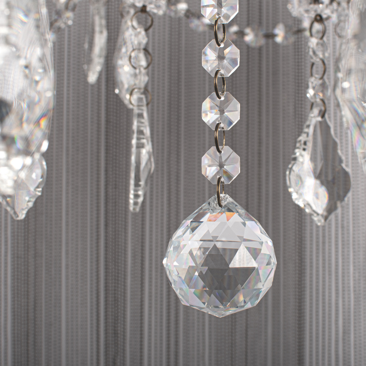 Подвесная люстра Loft IT Vaille Crystal 10450/800