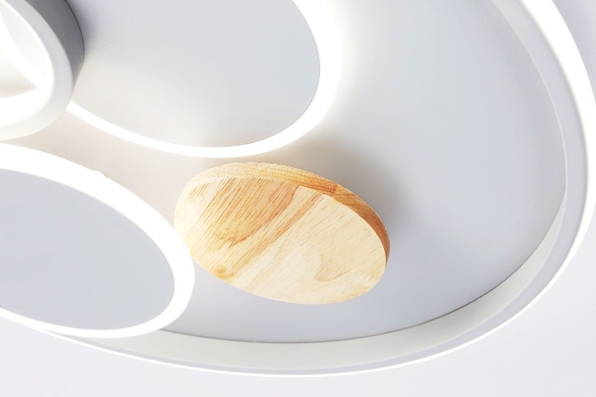 Потолочная люстра Ambrella Light Comfort LineTech FL4803