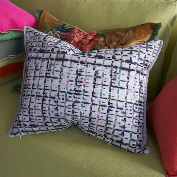 Подушка CCDG1459, Parquet Batik, Forest, Designers Guild 60 x 45см