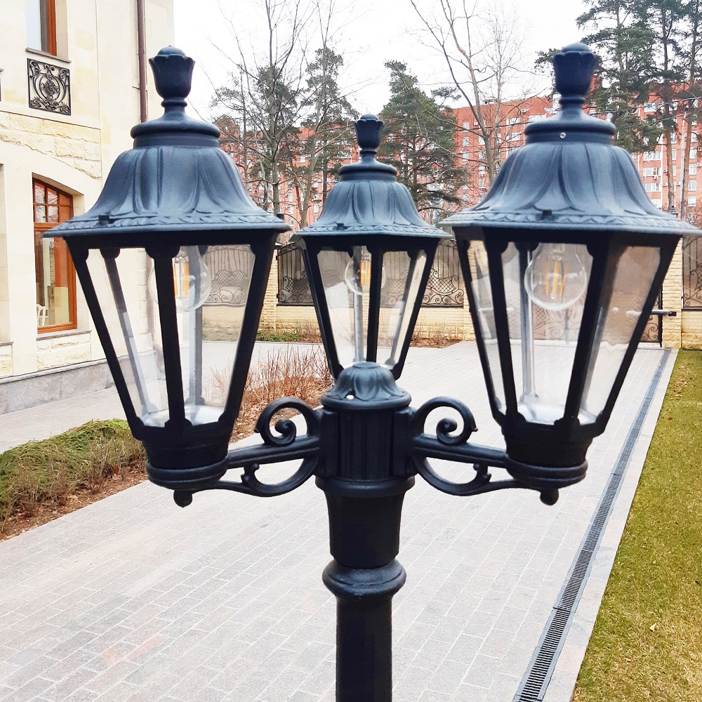 Садово-парковый светильник Fumagalli NEBO BISSO/RUT 3L E26.202.S30.AXE27