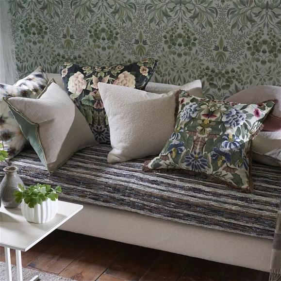 Подушка CCDG1406, Brera Lino, Thyme & Pebble, Designers Guild 43 x 43см