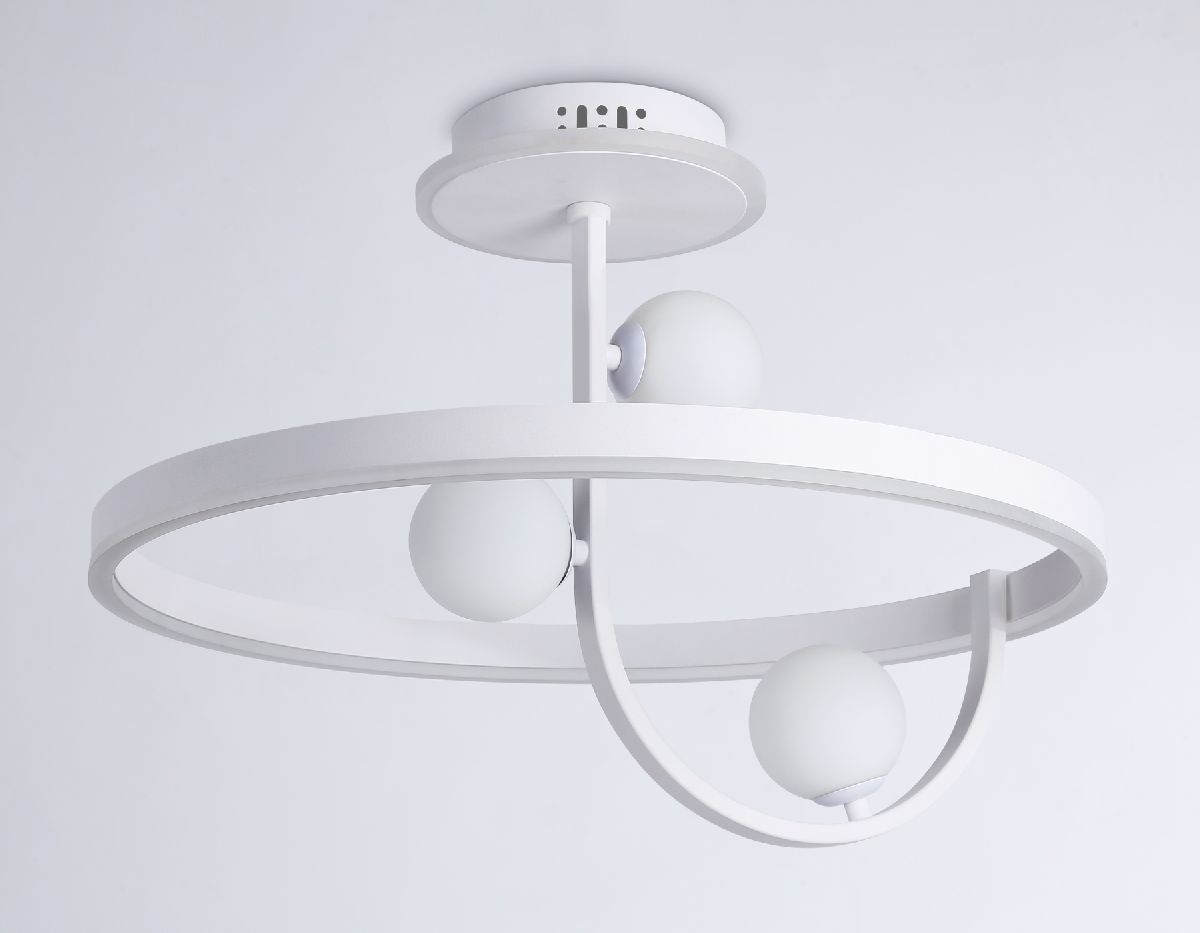 Люстра на штанге Ambrella Light Comfort LineTech FL66261
