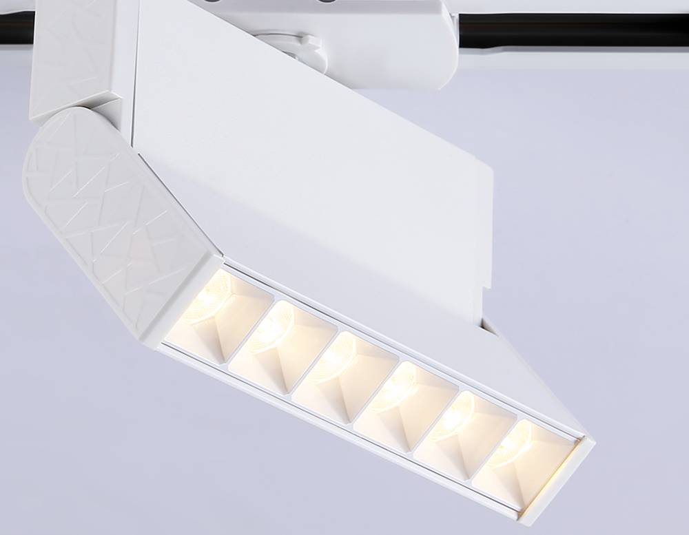 Трековый однофазный светильник Ambrella Light Track System GL6811