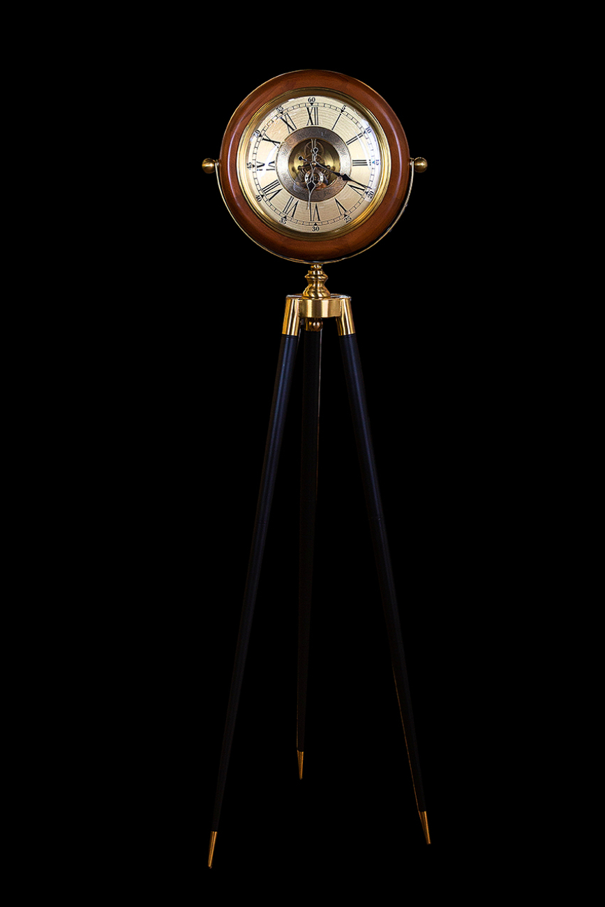 Напольные часы Montre TD5002