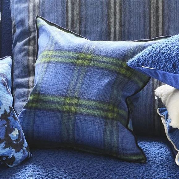 Подушка CCDG1289, Abernethy, Cobalt, Designers Guild 43x43см