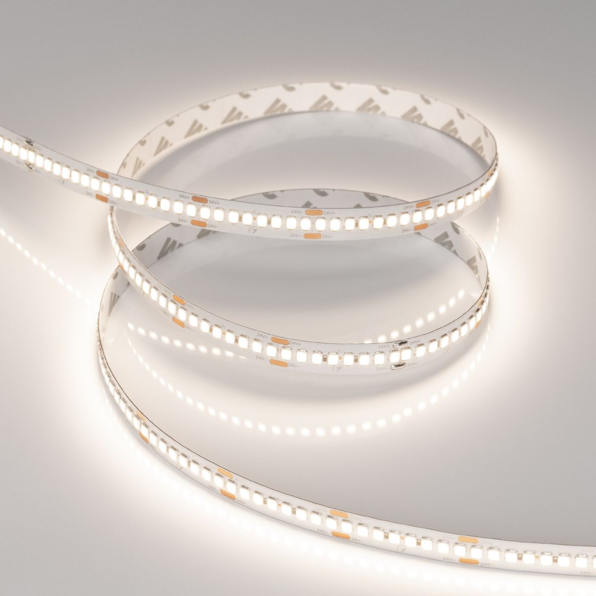 Светодиодная лента Arlight RT-A240-10mm 24V Day4000 (22 W/m, IP20, 5m) (высок.эфф.150 лм/Вт) 036213(1)