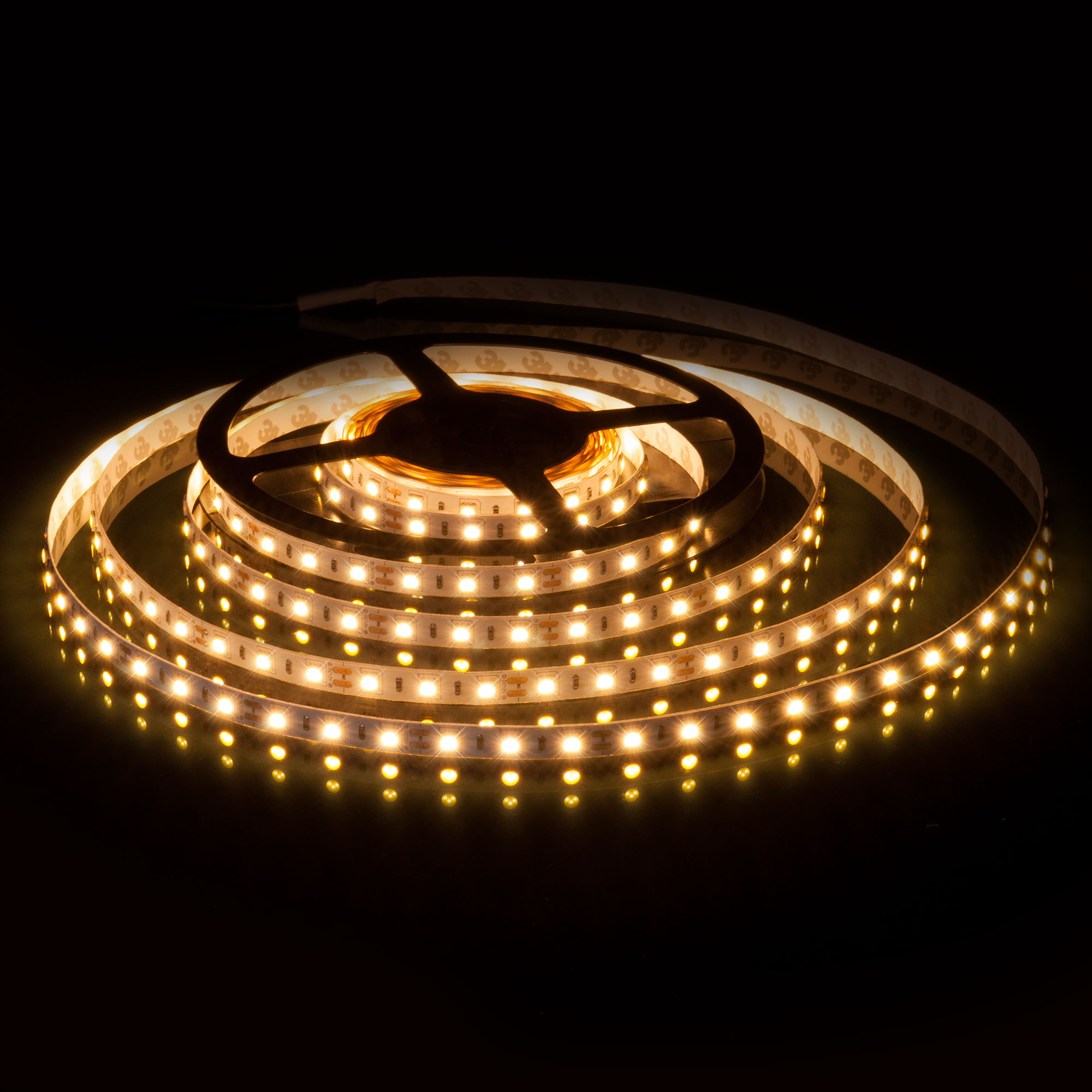Светодиодная лента Elektrostandard 12V 14,4W 60Led 5050 IP20 теплый белый, 5м 4690389040184 a027839