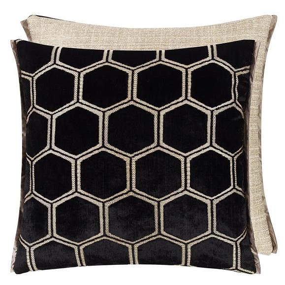 Подушка CCDG1155, Manipur, Noir, Designers Guild 43 x 43см