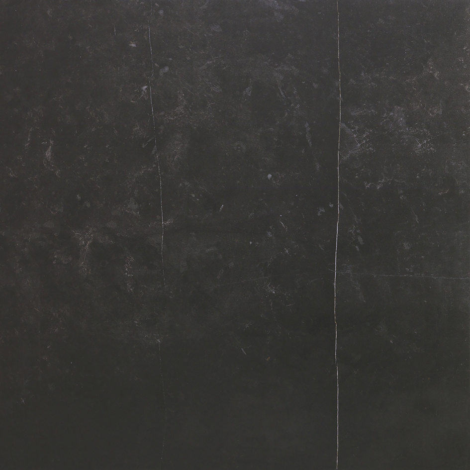 MAGMA BLACK 80X80