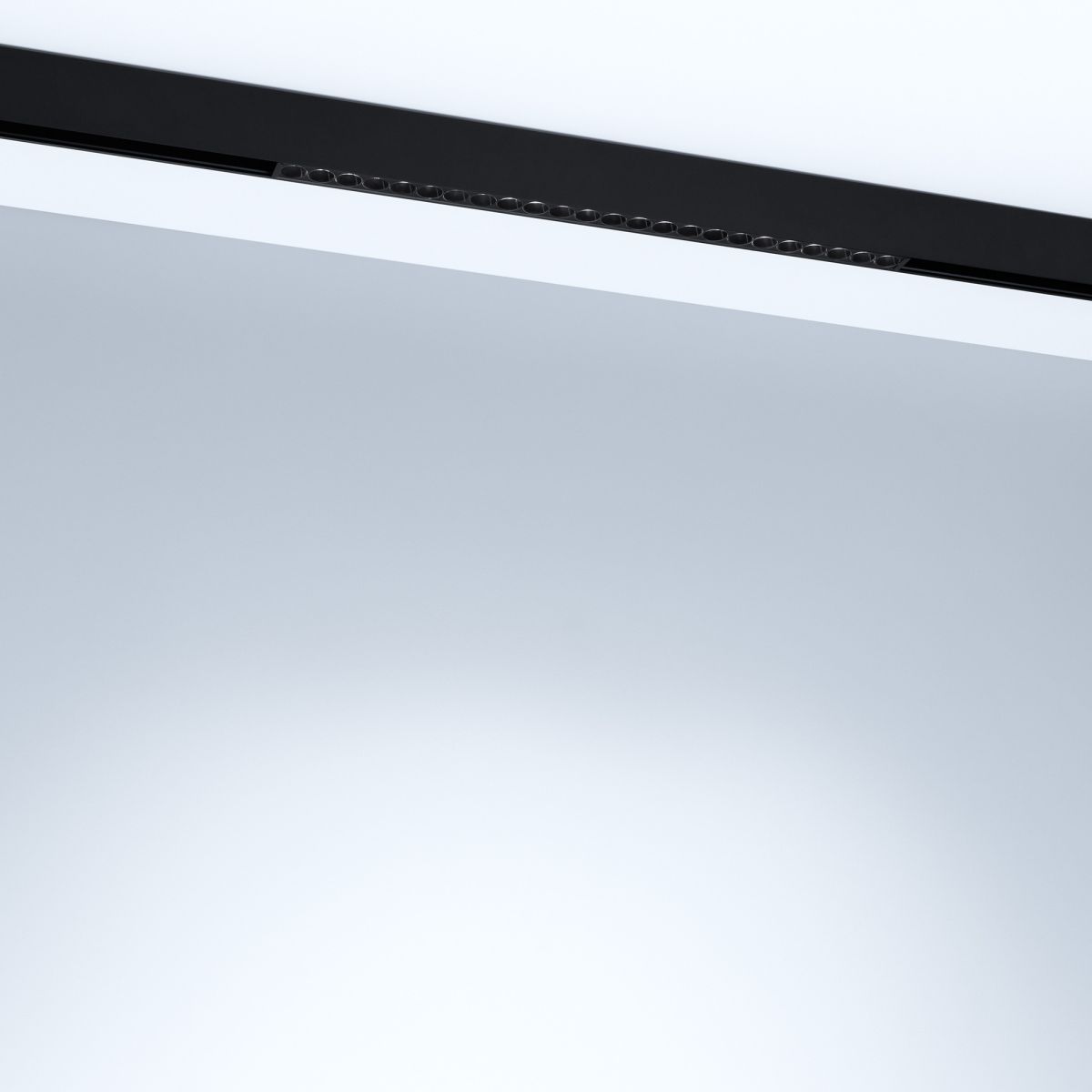 Трековый магнитный светильник Arlight MAG-ORIENT-DOTS-L465-16W Day4000-MIX (Черный, 24 deg, 48V, TUYA Zigbee) (IP20 Металл) 053813(1)