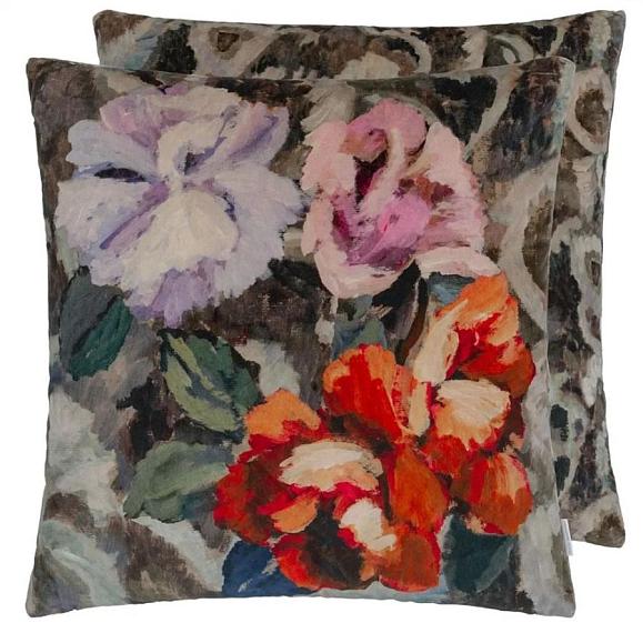 Подушка CCDG1277, Tapestry Flower, Damson, Designers Guild 55x55см
