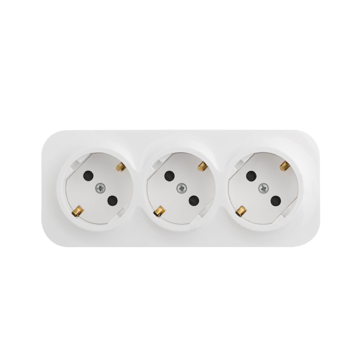 Розеточный блок двойной с/з со шторками Legrand Quteo 782238