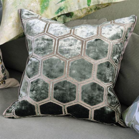 Подушка CCDG0990, Manipur, Jade, Designers Guild 43х43см
