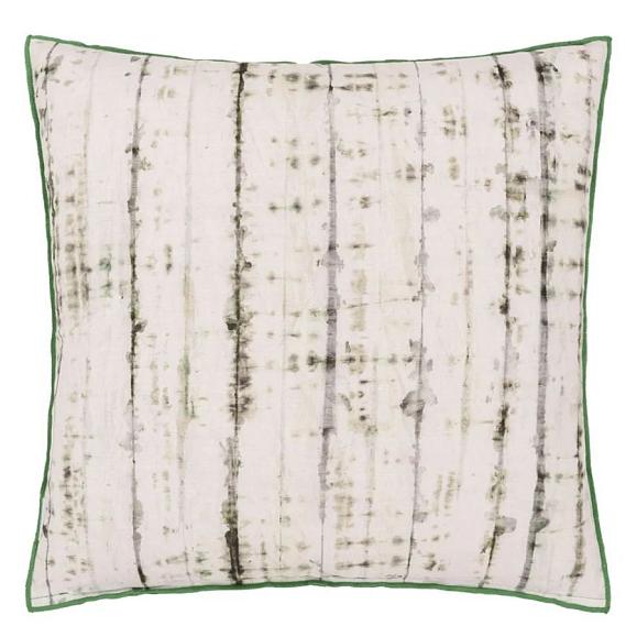Подушка CCDG1393, Kyoto Flower, Jade, Designers Guild 50 x 50см