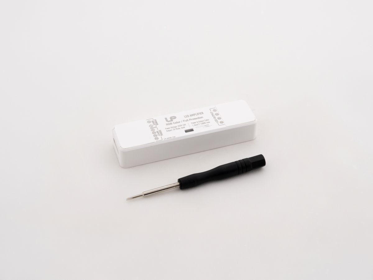 Усилитель LEDS POWER RGB AN30 Nano 12A 003825