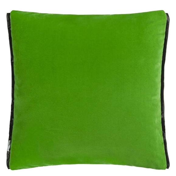 Подушка CCDG1578, Raku Patchwork Velvet, Emerald, Designers Guild 50 x 50см