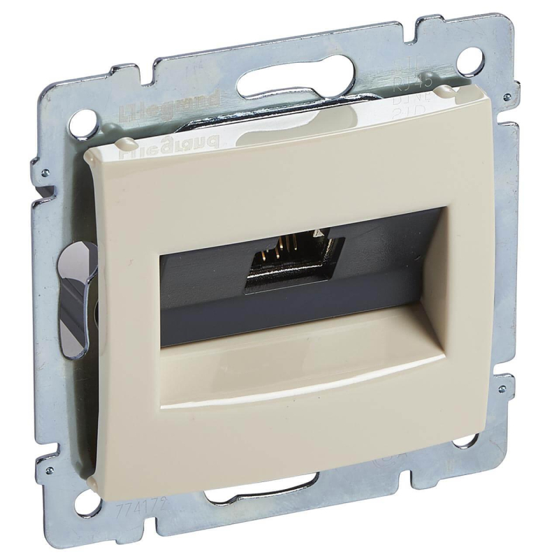 Розетка компьютерная RJ45 Legrand Galea Valena STP 10 GIGA слоновая кость 774172