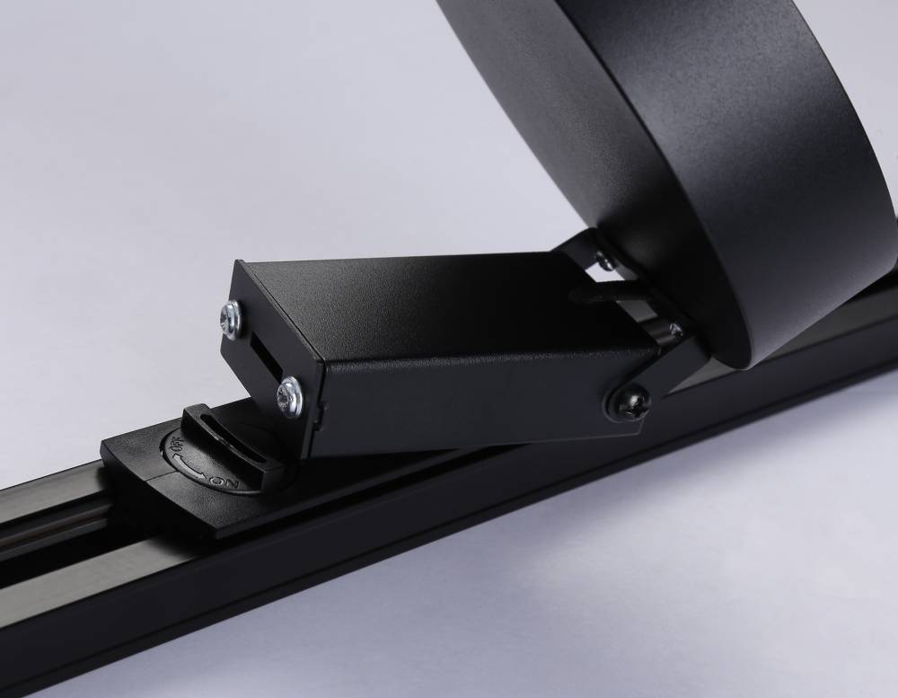 Трековый однофазный светильник Ambrella Light Track System GL6839