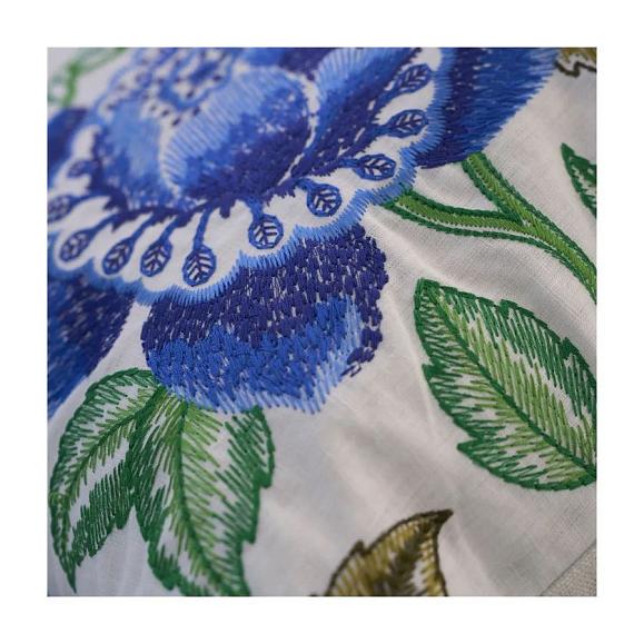 Подушка CCDG1501, Isabella Embroidered, Cobalt, Designers Guild 60 x 45см
