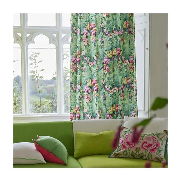 Подушка CCDG1500, Isabella Embroidered, Fuchsia, Designers Guild 60 x 45см