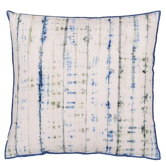 Подушка CCDG1392, Kyoto Flower, Indigo, Designers Guild 50 x 50см