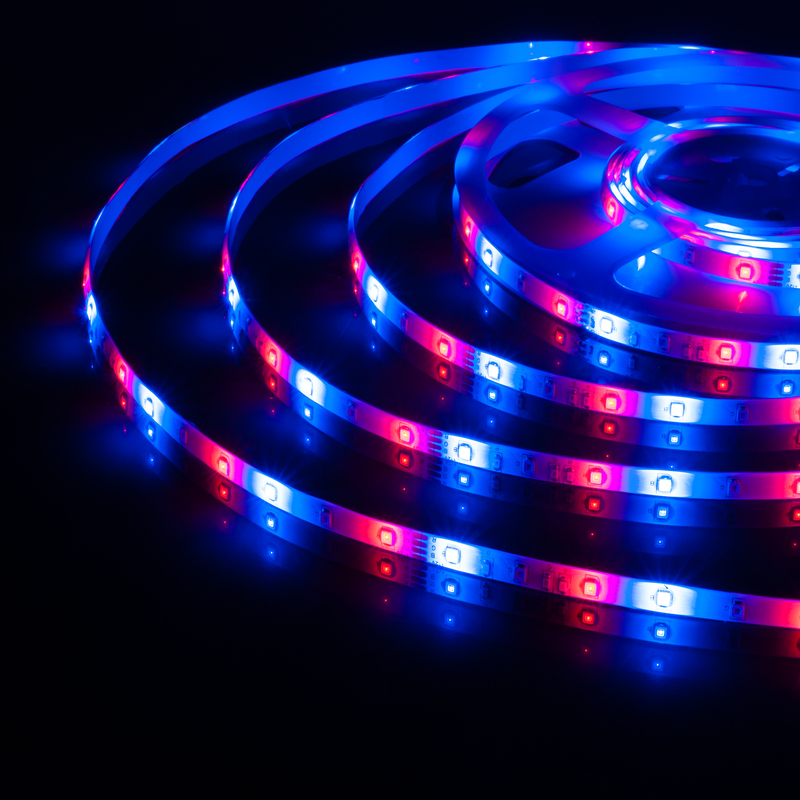 Светодиодная лента Elektrostandard 12V 4,8W 60Led 2835 IP65 RGB, 5м 4690389154928 a050579