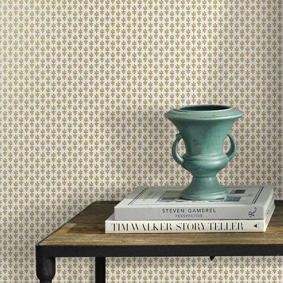 Обои York RP7360 Petal White & Metallic Gold