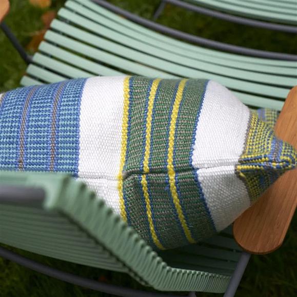 Подушка CCDG1497, Mahakam Outdoor, Cobalt, Designers Guild 50 x 50см