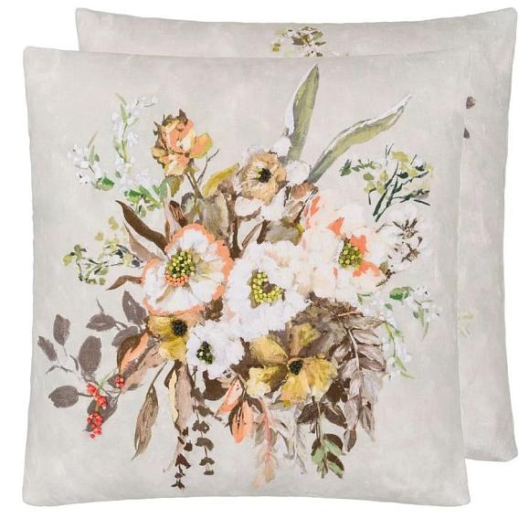 Подушка CCDG1570, Margaretta Linen, Sepia, Designers Guild 55 x 55см