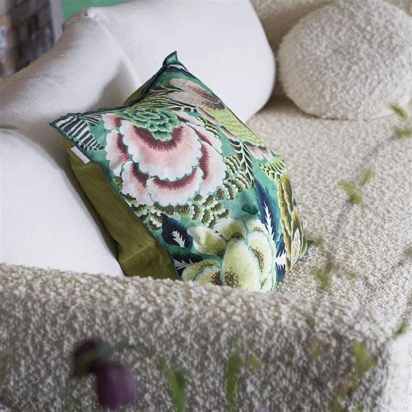 Подушка CCDG1456, Rose De Damas, Jade, Designers Guild 55 x 55см