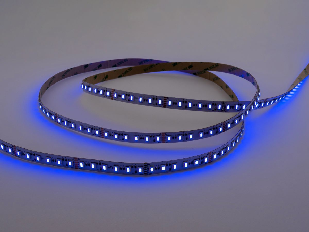 Светодиодная лента LEDS POWER 5050 96/м (26,2Вт/м) 24В RGB+CCT 005997