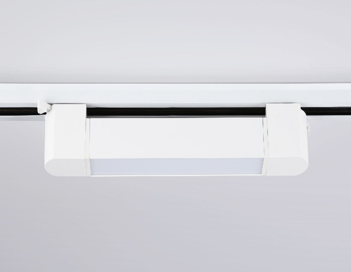 Трековый однофазный светильник Ambrella Light Track system GL6724