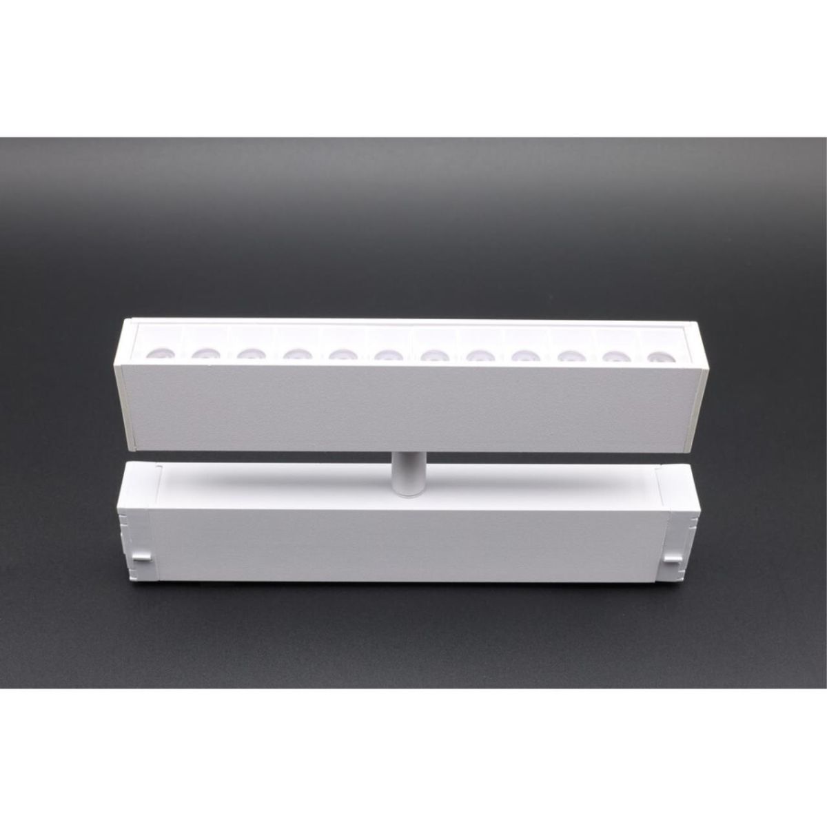Трековый магнитный светильник Aployt Magnetic track 220 APL.0202.10.09
